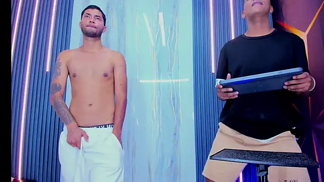 Play_boys_Hot2 webcam