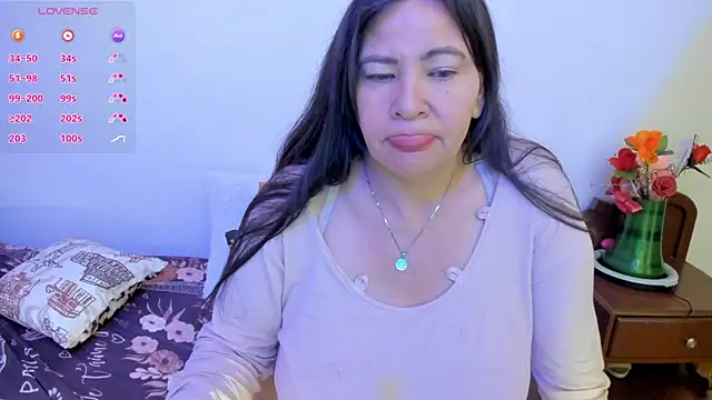 esmeralda_milf webcam