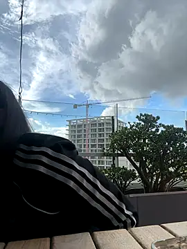 alyshanon18 (F young) - BOOBS OUT 2 MIN IN THE MALL🔥