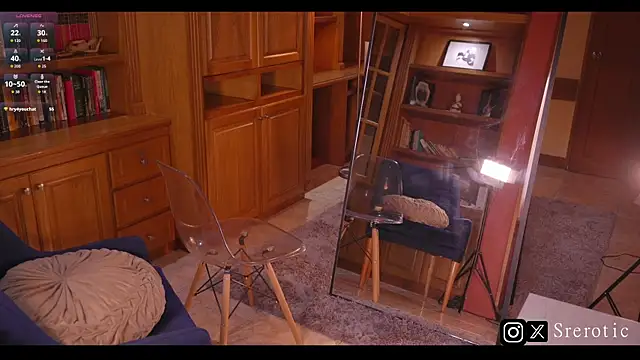 _srerotic webcam