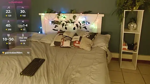 Samantha__Benet webcam