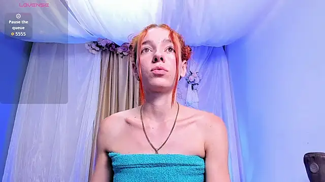 salomee_star_ webcam