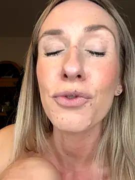 lola_tentatiion webcam