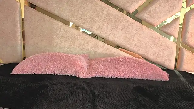 Zafiro_claire webcam