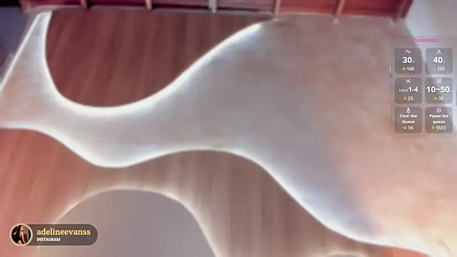 AdelineEvanss webcam