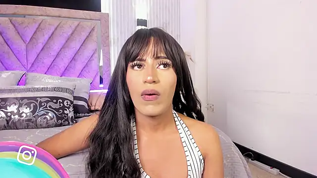 Taylor_Harveey webcam