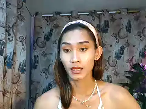 youarea_dreamer webcam