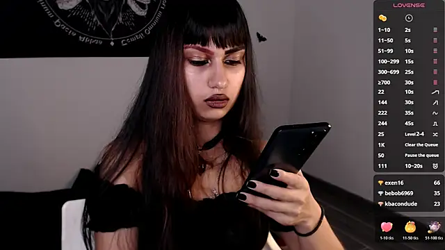 Little-Lucifer webcam