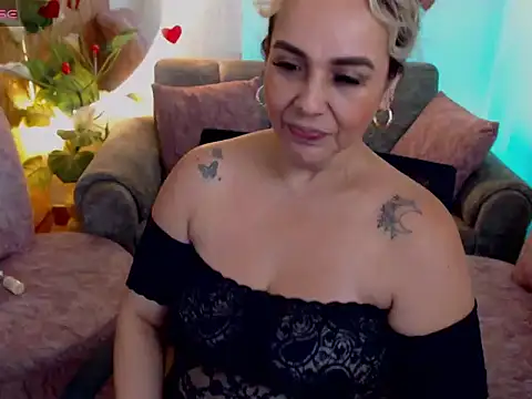 Aunty_milf webcam