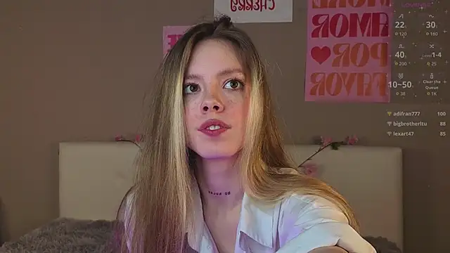 TiffinyMergist webcam