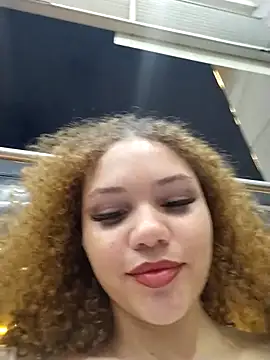 SirenRouge_69 webcam