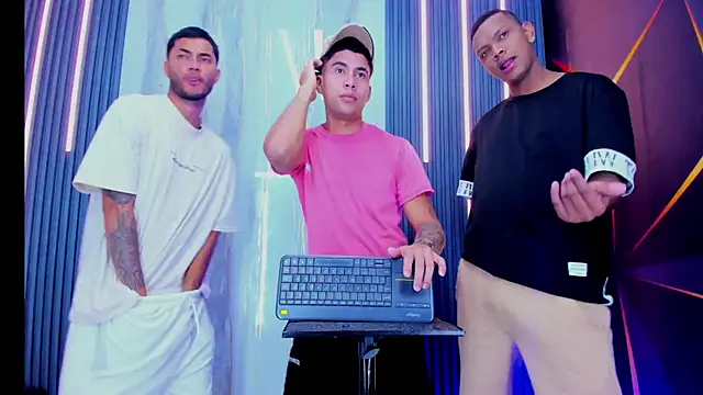 Play_boys_Hot2 webcam