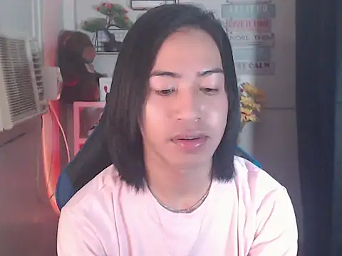 Miracle_TheBrat webcam