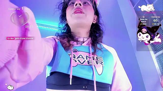 Sweet-SharoKitty webcam