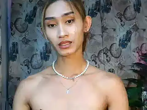 youarea_dreamer webcam