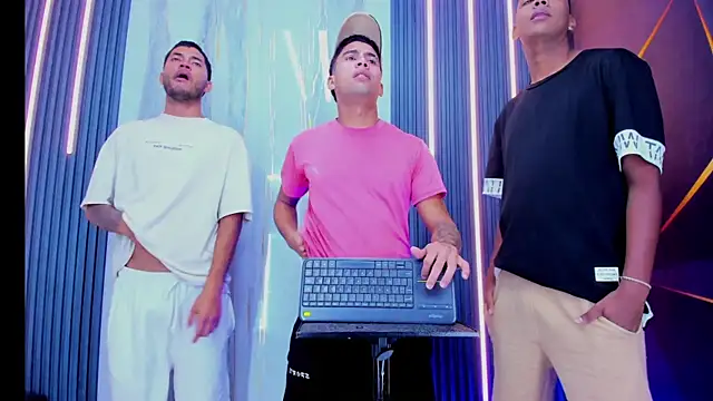 Play_boys_Hot2 webcam