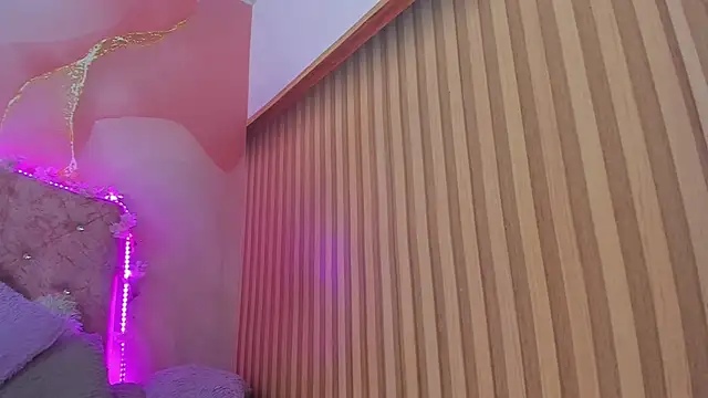 Malory__Jones webcam