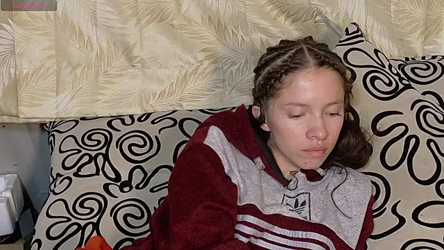 sweetdam12 webcam stripchat model stream image