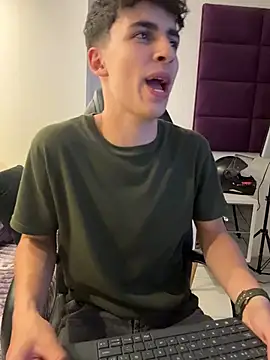 AdrianRinaldi webcam