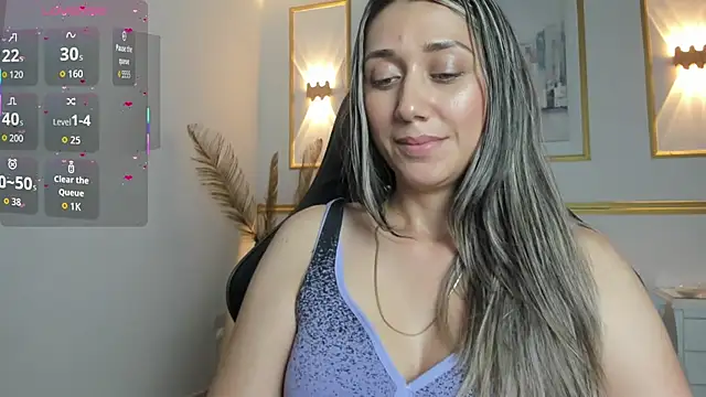 karlyy_ webcam