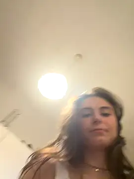 sophiiastarr (F young) - 😈 Show My Boobs 5min 😈