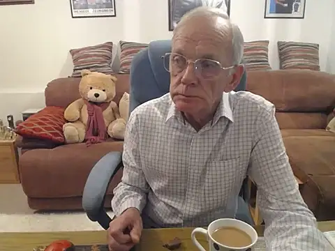 ferret7777 (M grandpa) - just to get enough tkns for min payout