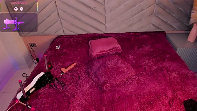 Mia_Valentine_ webcam