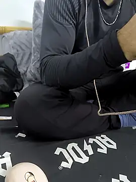 yazin19 (M twink) - Shower