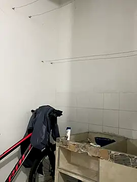 zaracollins01 webcam