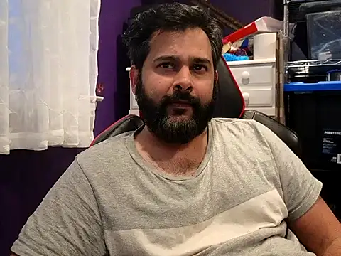Bad_bearded_dad webcam