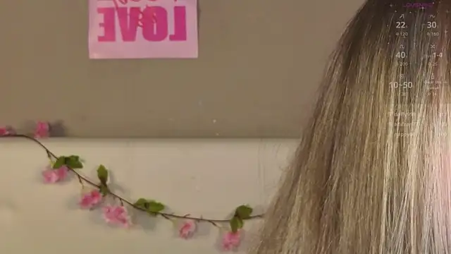 TiffinyMergist webcam