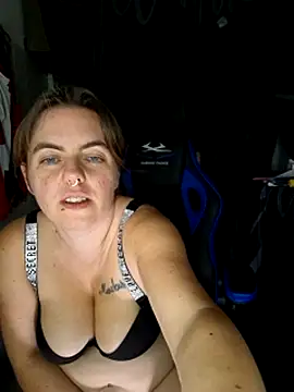 Jassiundich2 live cam screenshot malefemale from Austria on Porngall – Porn Galleries & Live Cams