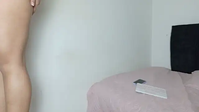 Natashaparker__ webcam