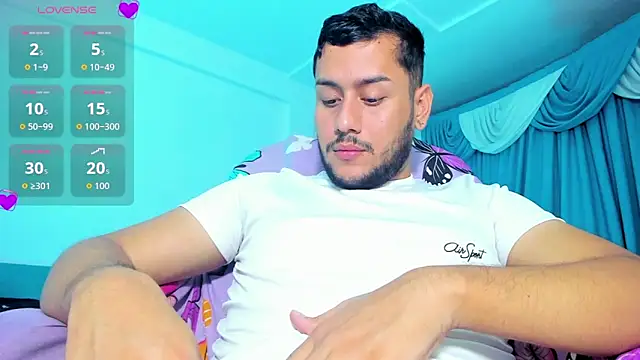 Latino_Hot_Boy webcam