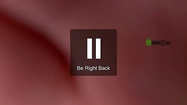 riley_sanders webcam