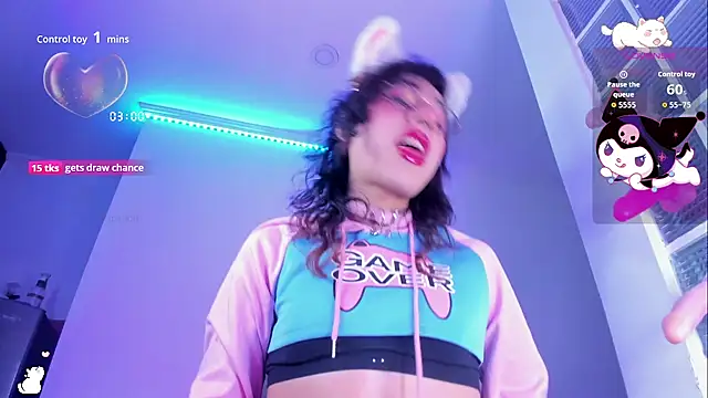 Sweet-SharoKitty webcam