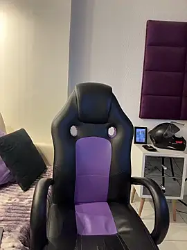 adrianrinaldi (M twink) - dont stopt + show precum