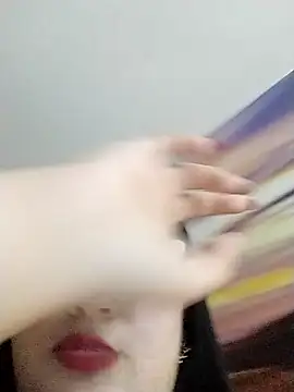 miahkumar (F young) - 💖Fountain squirt,control my toys😈💦