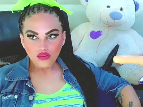 nharabigcock - NharaBigCock's free webcam - UK Sex Cams