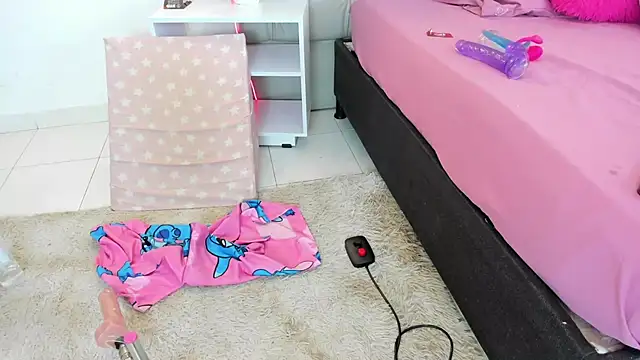 Valery_Sophia webcam