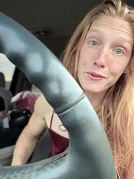 GoldenFlameGoddess webcam