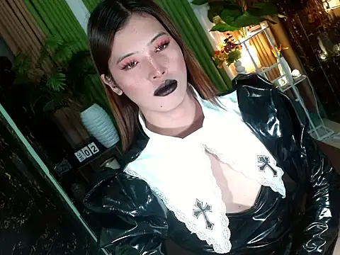 Queen_kendalx19 webcam