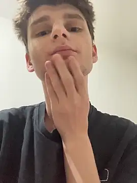 zackdelfon (M twink) - Beauty