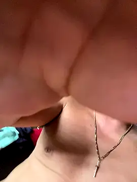 BicuriousExploer webcam