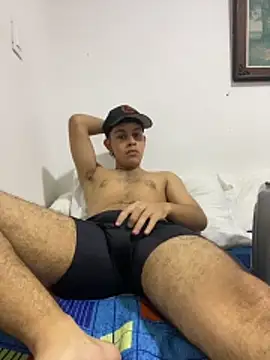 Young_handsome webcam