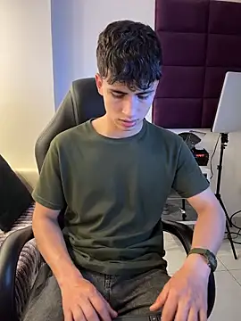 AdrianRinaldi webcam