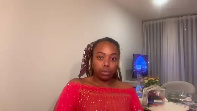 ChocolateCakeQueen webcam