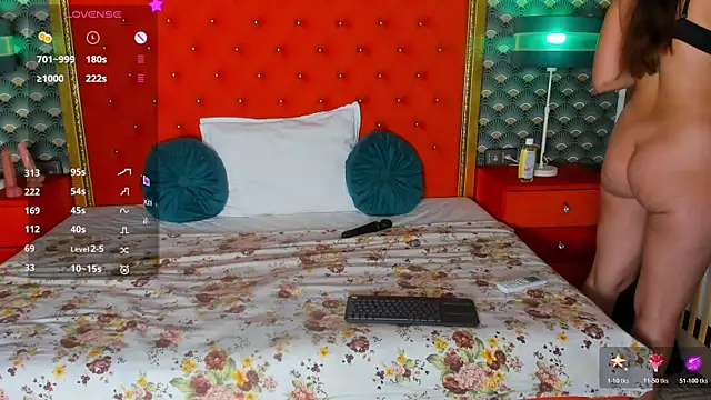 VallerieJones webcam