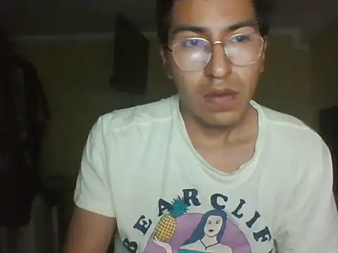 Rizz_Latino webcam