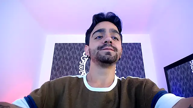 Dereck_Jhonsonn webcam